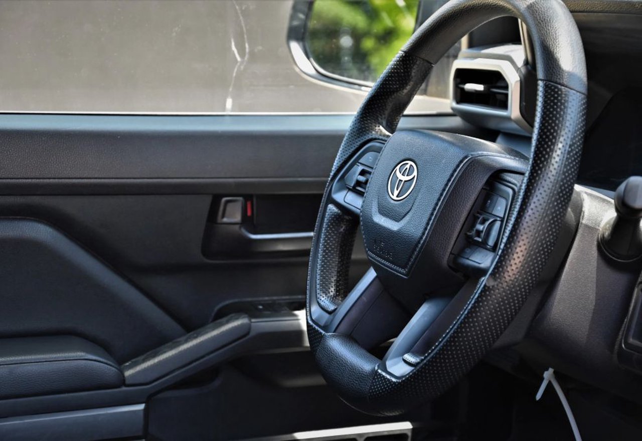 2024 Toyota Tacoma SR5 - 3TMKB5FNXRM011164 photo 30