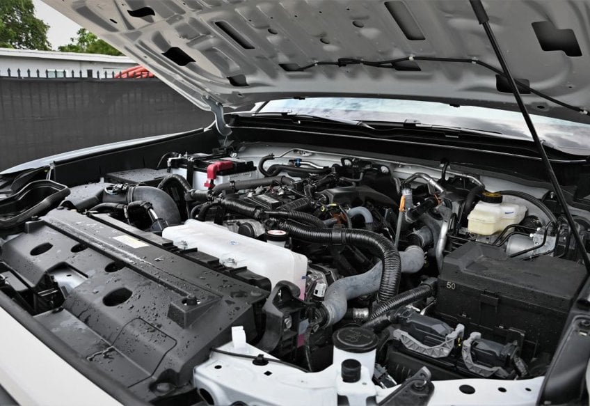 2025 Toyota Tacoma SR5 - 3TYKB5FN6ST028683 photo 17