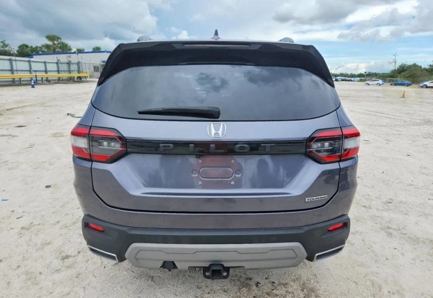 2025 Honda Pilot Touring - 5FNYG2H71SB016983 photo 6