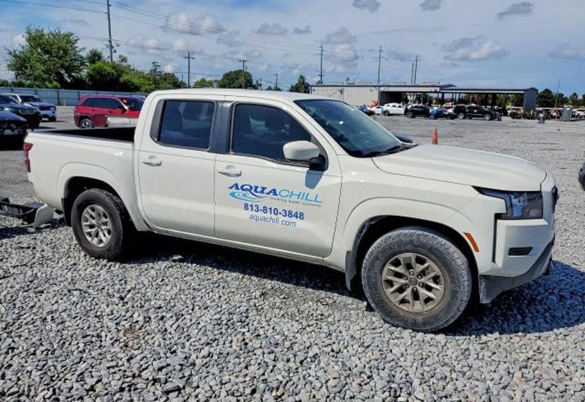 2024 Nissan Frontier SV - 1N6ED1EJ9RN649228 photo 2