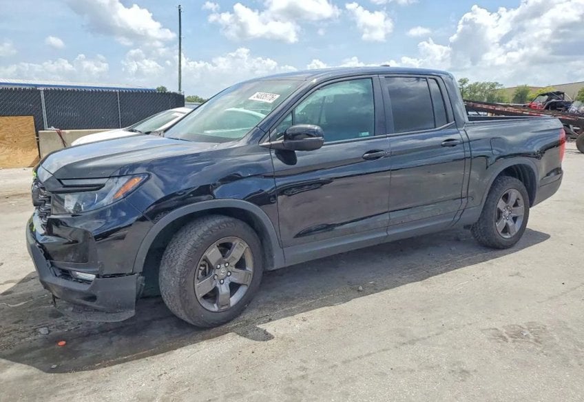 2024 Honda Ridgeline TrailSport - 5FPYK3F67RB001968 photo 1