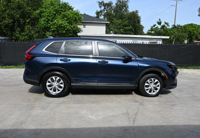2024 Honda CR-V LX - 2HKRS3H24RH315134 photo 6