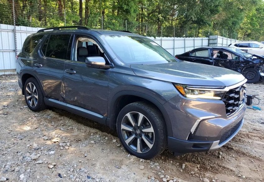 2025 Honda Pilot Touring - 5FNYG2H76SB016980 photo 1