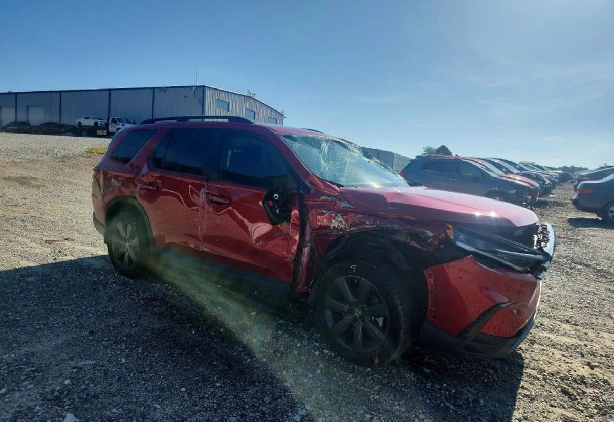 2025 Honda Pilot Sport - 5FNYG2H37SB037222 photo 11