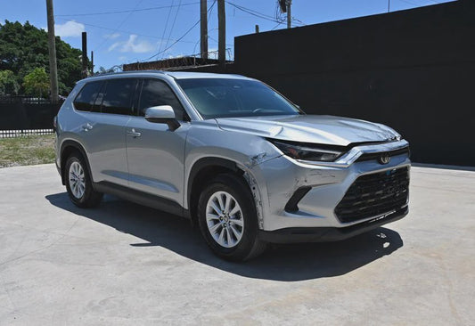 2025 Toyota Grand Highlander XLE - 5TDAAAA5XSS032021 photo 1