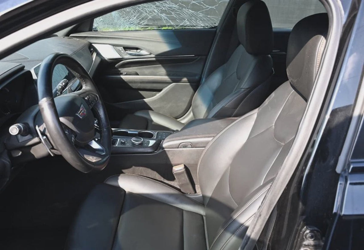 2023 Cadillac CT4-V Base - 1G6DD5RL4P0109459 photo 32