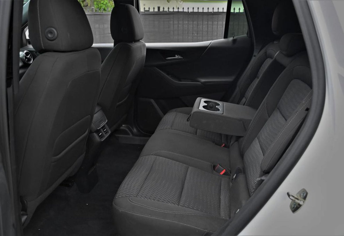 2025 Chevrolet Equinox LT - 3GNAXHEGXSL302137 photo 28
