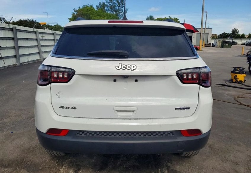 2023 Jeep Compass Latitude - 3C4NJDBN0PT559841 photo 6
