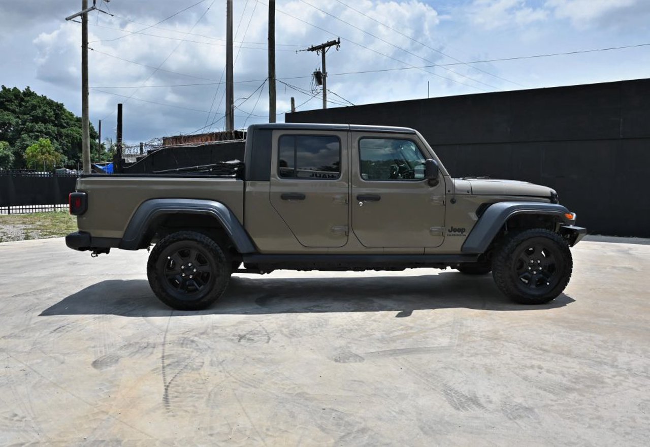2020 Jeep Gladiator Sport S - 1C6JJTAGXLL167796 photo 23