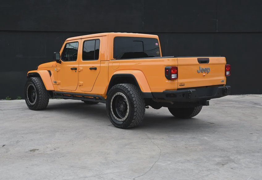 2021 Jeep Gladiator Overland - 1C6HJTFG8ML544974 photo 4