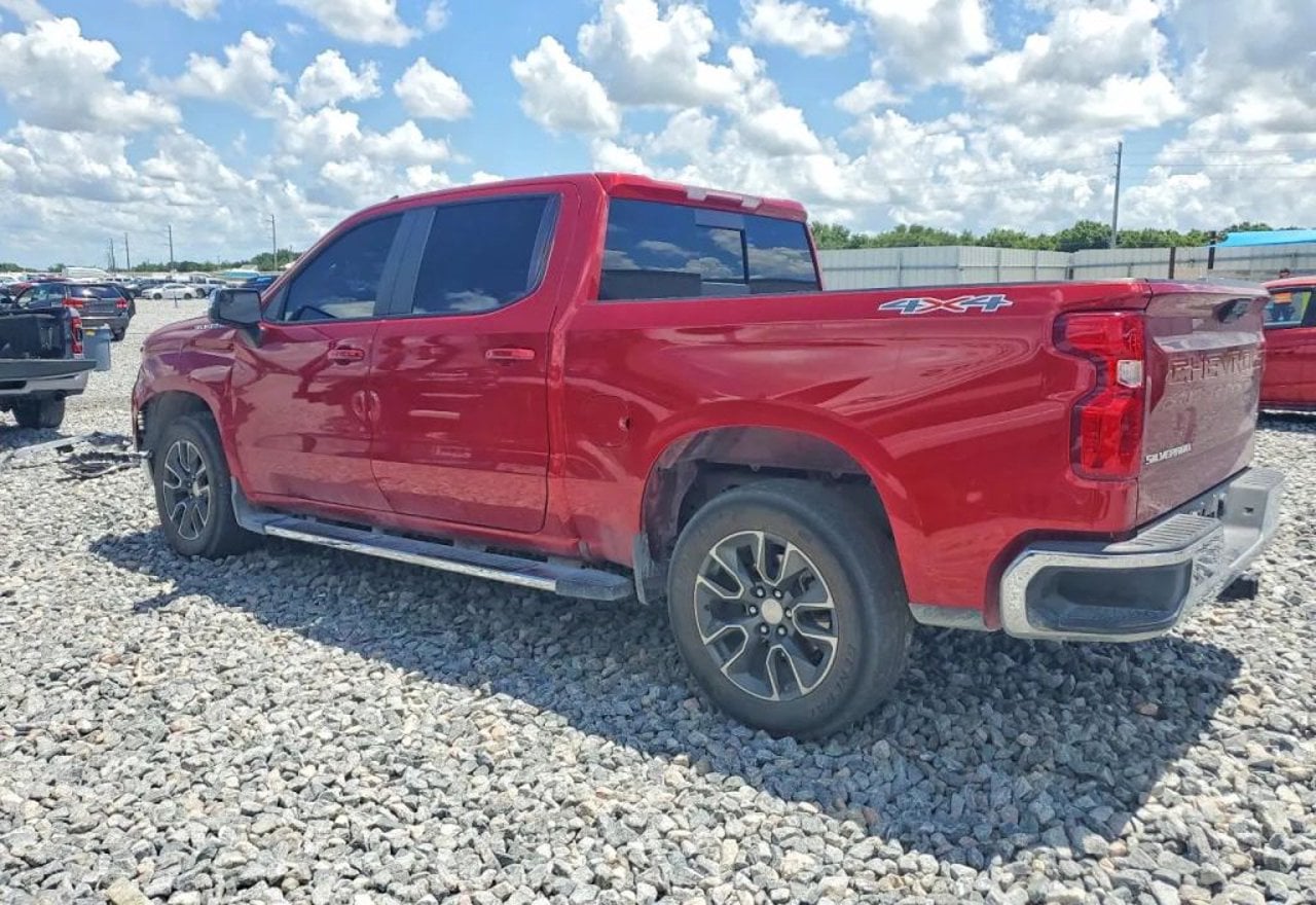 2024 Chevrolet Silverado 1500 LT - 1GCUDDE81RZ282993 photo 15