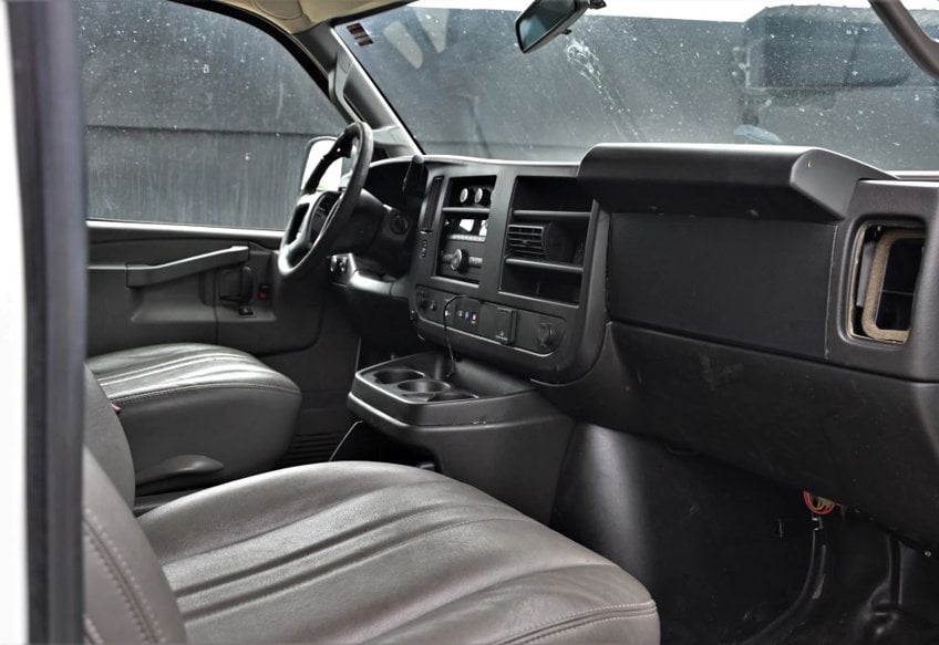 2024 Chevrolet Express 2500 - 1GCWGAF78R1179279 photo 15