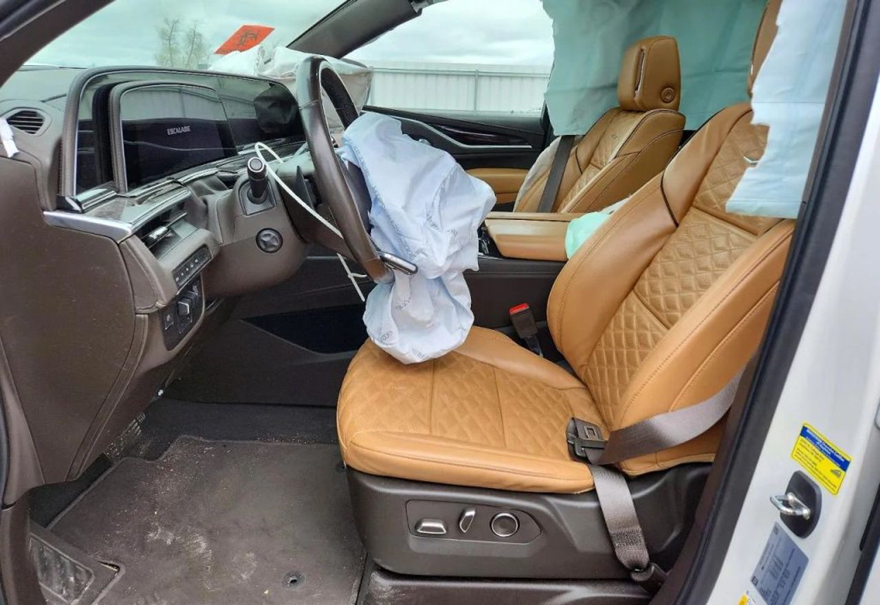 2021 Cadillac Escalade ESV Sport - 1GYS4NKL2MR346080 photo 19