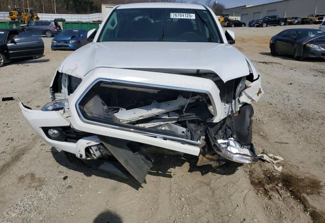 2020 Toyota Tacoma SR5 - 5TFAX5GNXLX174166 photo 15