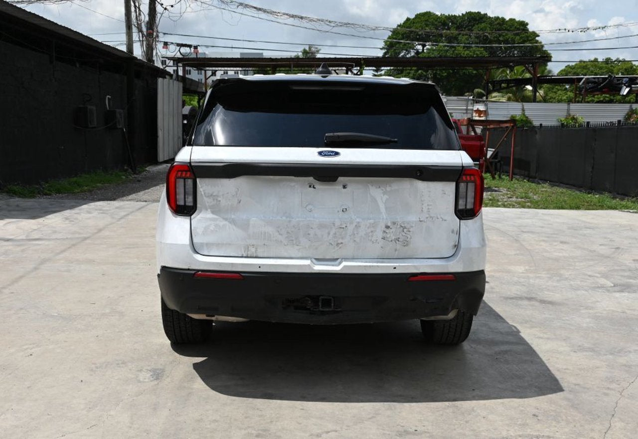 2025 Ford Explorer Police Interceptor Utility - 1FM5K8AB8SGA35292 photo 25