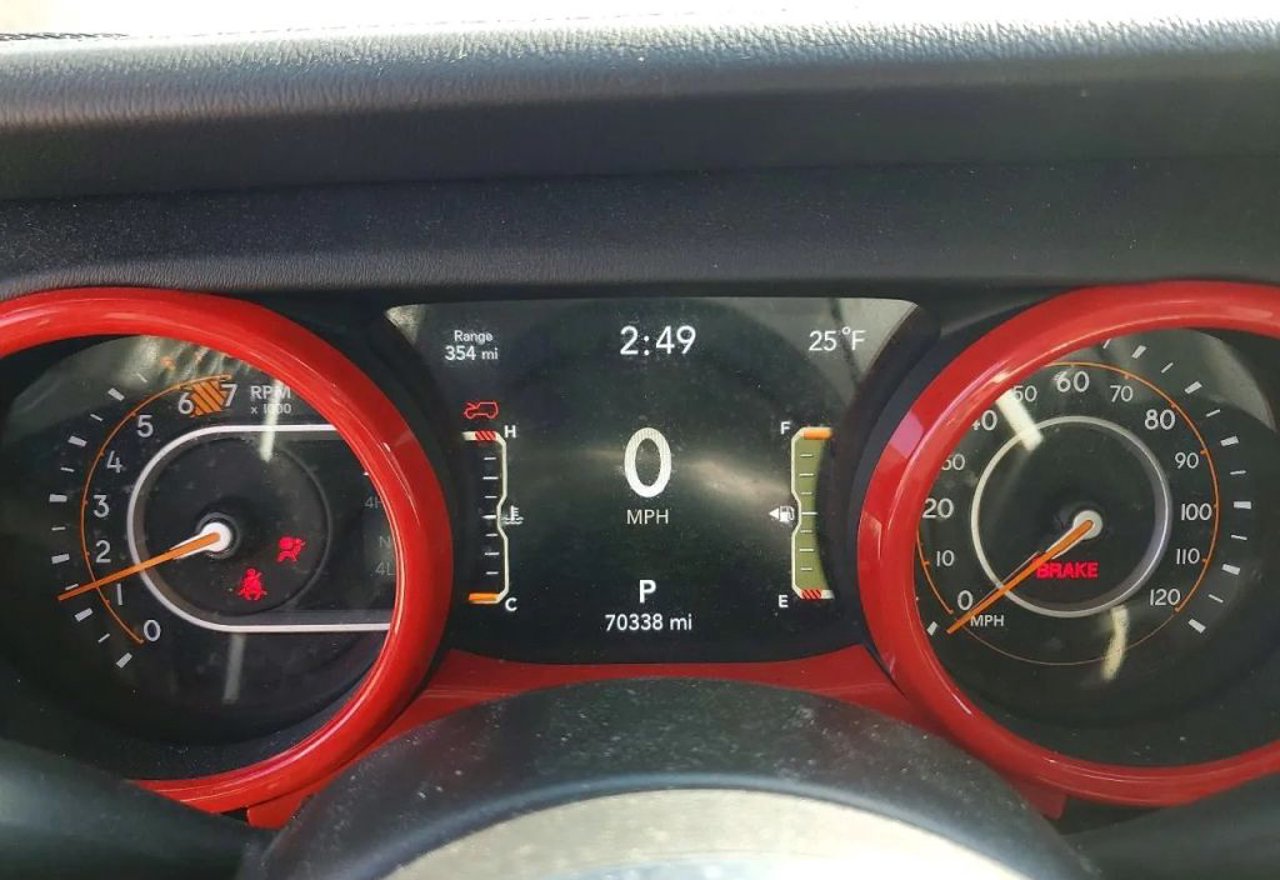 2021 Jeep Wrangler Unlimited Sahara - 1C4HJXEN6MW532689 photo 18