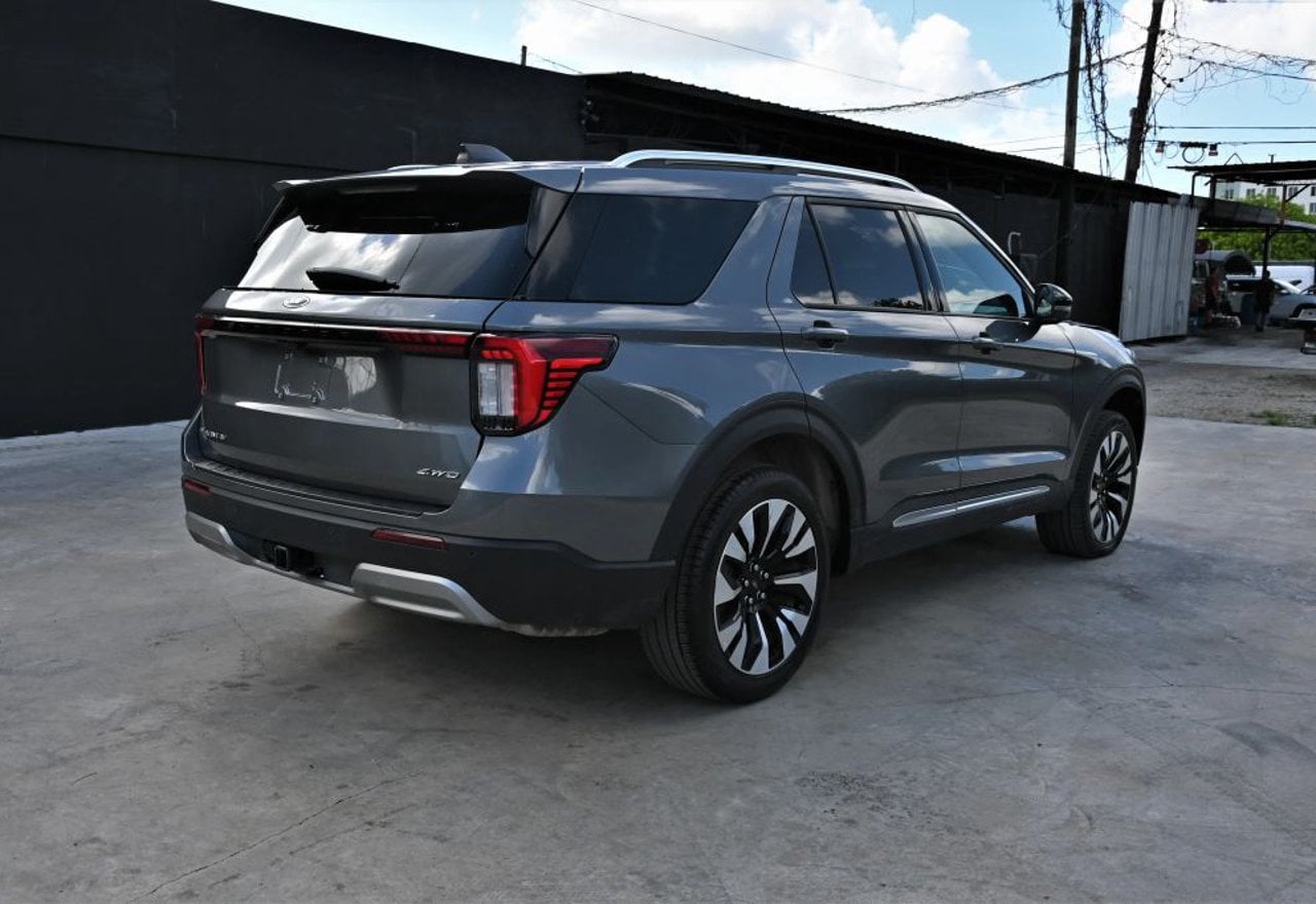 2025 Ford Explorer Platinum - 1FMUK8HH4SGB66807 photo 28