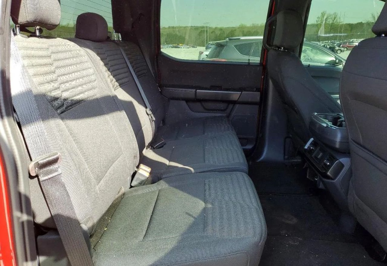 2023 Ford F-150 XL - 1FTEW1EP4PKD27807 photo 21