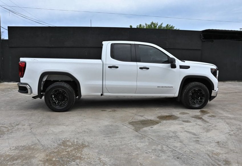 2024 GMC Sierra 1500 Pro - 1GTRUAEK5RZ344721 photo 5