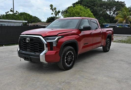 2025 Toyota Tundra SR5 - 5TFLA5EC8SX042176 photo 1
