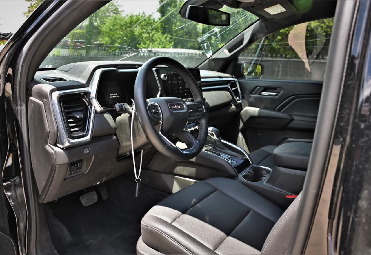 2024 GMC Canyon Elevation - 1GTP5BEK2R1320921 photo 29