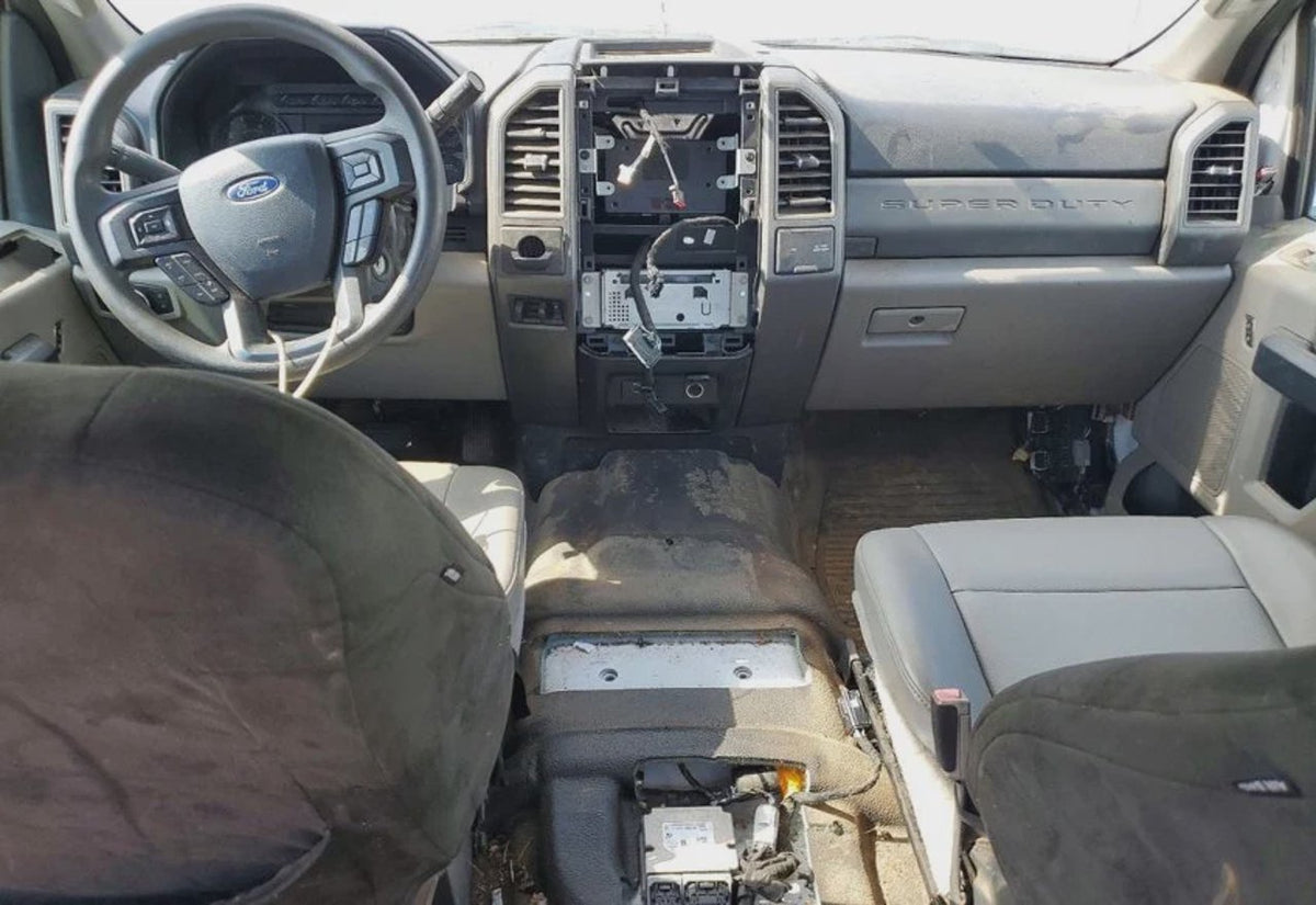 2019 Ford F-250 Super Duty XL - 1FT7W2A66KED15676 photo 18