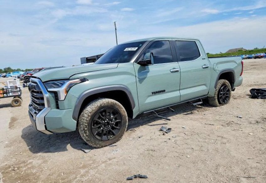 2025 Toyota Tundra Limited - 5TFJA5DB7SX281461 photo 1