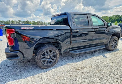 2022 Chevrolet Silverado 1500 Custom Trail Boss - 3GCUDCET8NG525207 photo 3