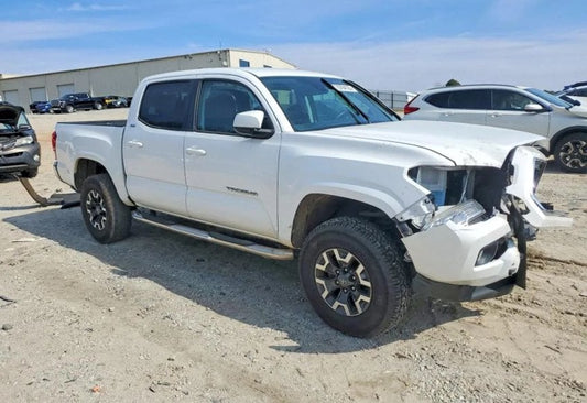 2020 Toyota Tacoma SR5 - 5TFAX5GNXLX174166 photo 1