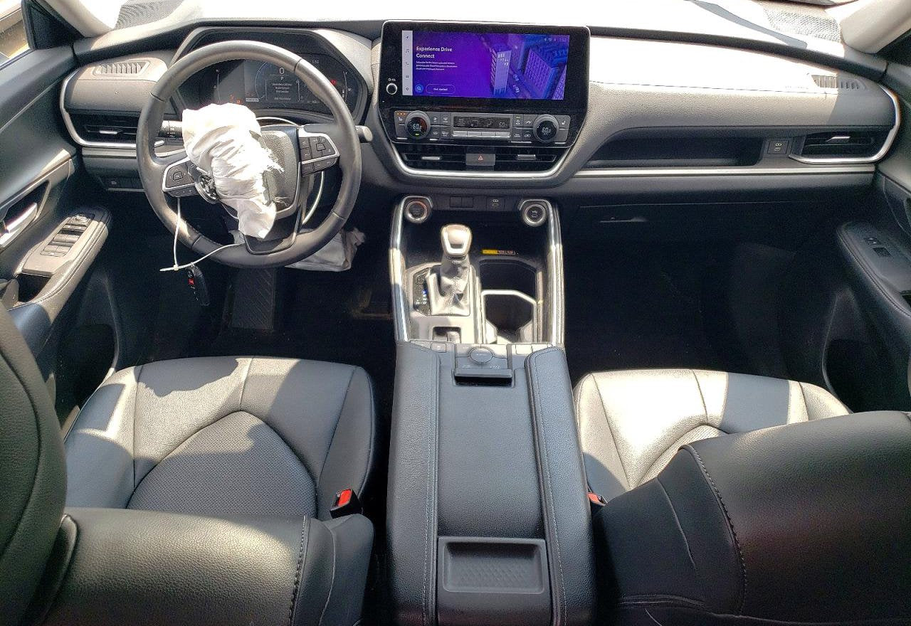 2025 Toyota Grand Highlander XLE - 5TDAAAB53SS077901 photo 20