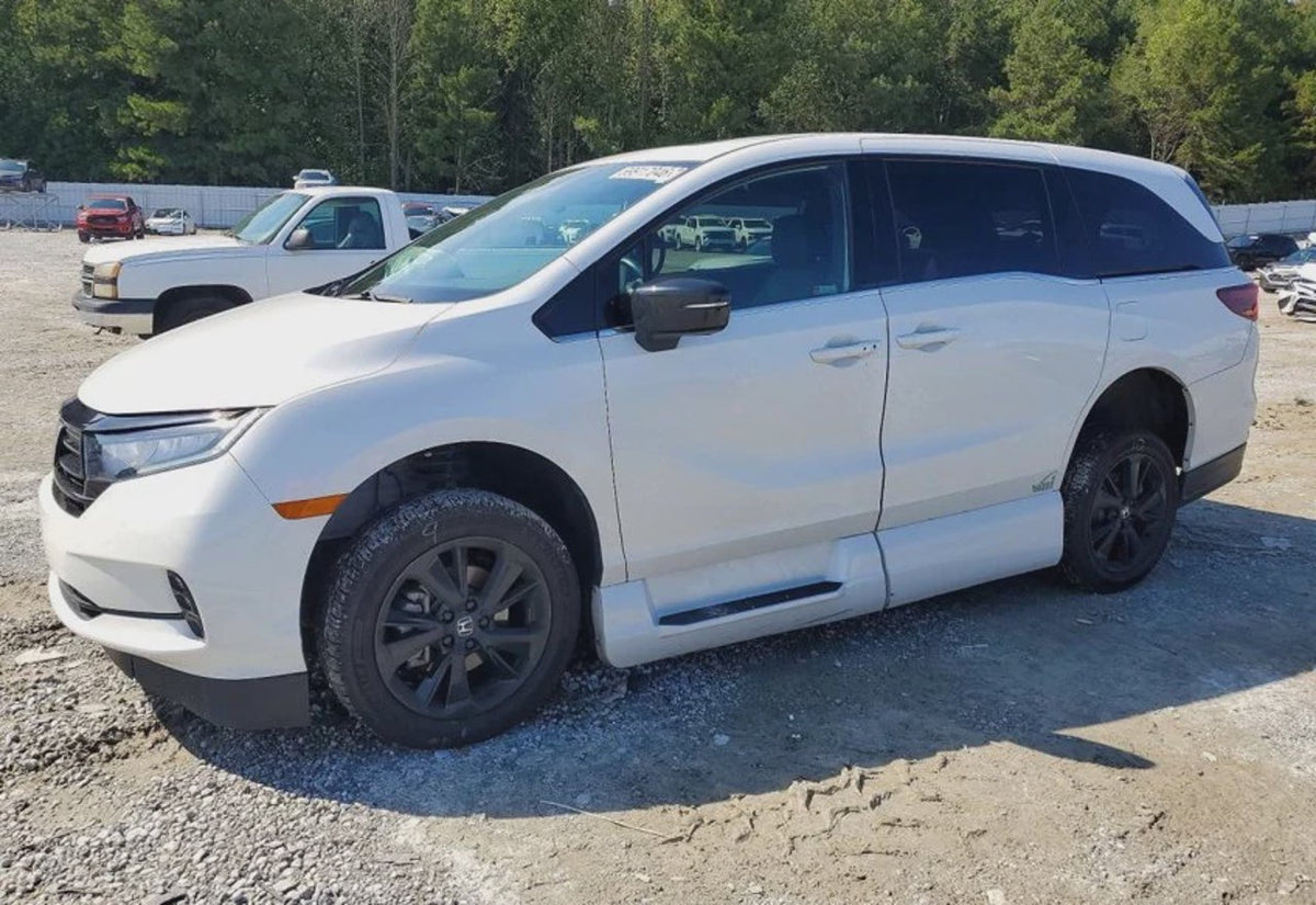 2023 Honda Odyssey Sport - 5FNRL6H79PB008872 photo 12