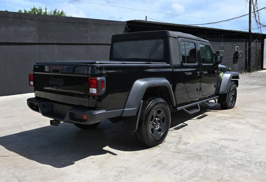 2021 Jeep Gladiator Sport Pickup 4D 5 ft - 1C6HJTAG4ML510649 photo 3
