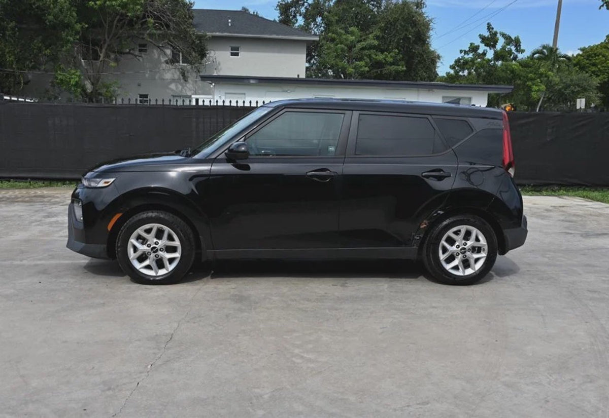 2022 Kia Soul LX Wagon 4D - KNDJ23AU9N7162600 photo 23