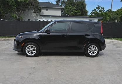 2022 Kia Soul LX Wagon 4D - KNDJ23AU9N7162600 photo 23