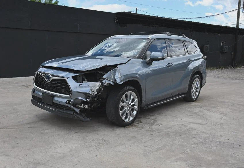 2023 Toyota Highlander Hybrid Limited - 5TDYARAH7PS518607 photo 2