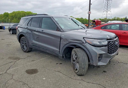 2025 Ford Explorer ST-Line - 1FMUK8KH5SGB37860 photo 13