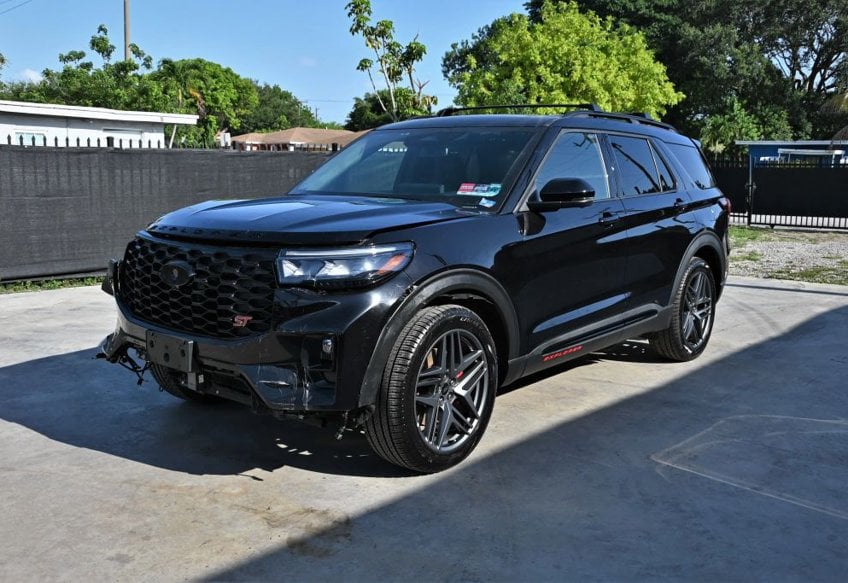 2026 Ford Explorer ST - 1FMWK7GC0TGA11360 photo 1
