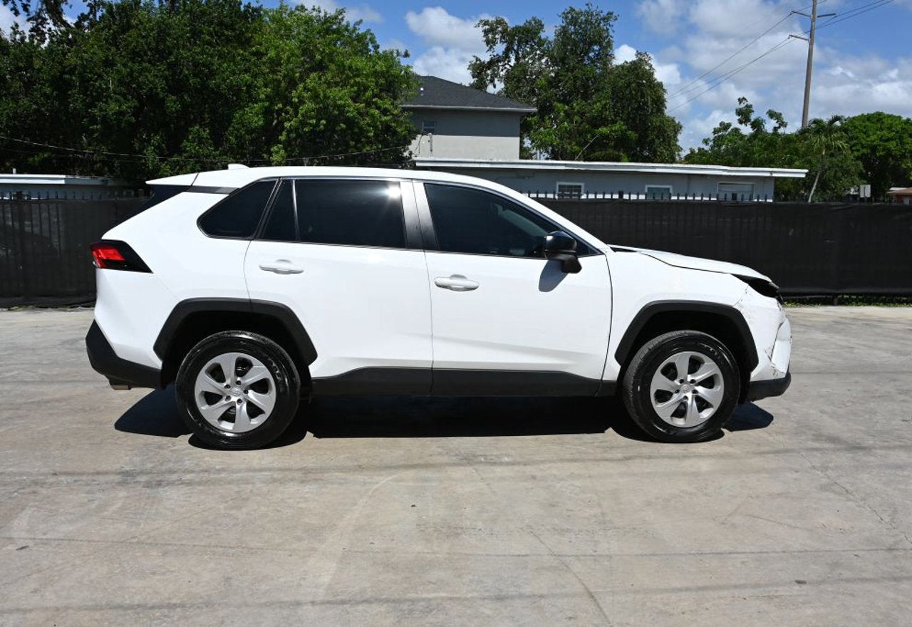 2024 Toyota RAV4 LE - 2T3H1RFV2RW316113 photo 21