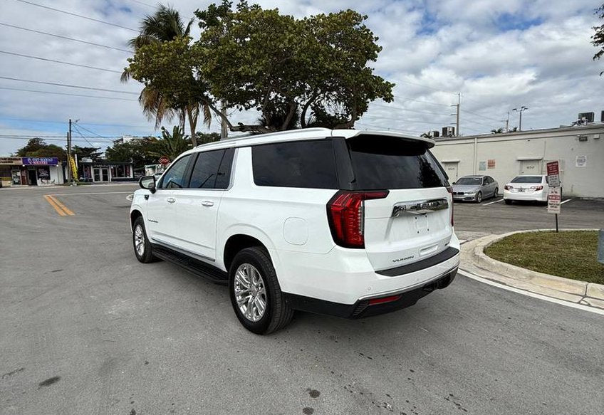 2024 GMC Yukon XL SLT - 1GKS2GKD6RR235432 photo 3