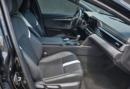 2025 Toyota Camry SE - 4T1DAACKXSU594637 photo 10