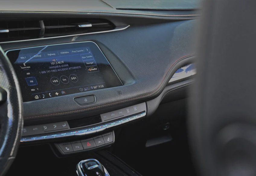 2020 Cadillac XT4 Sport - 1GYFZER45LF144495 photo 10