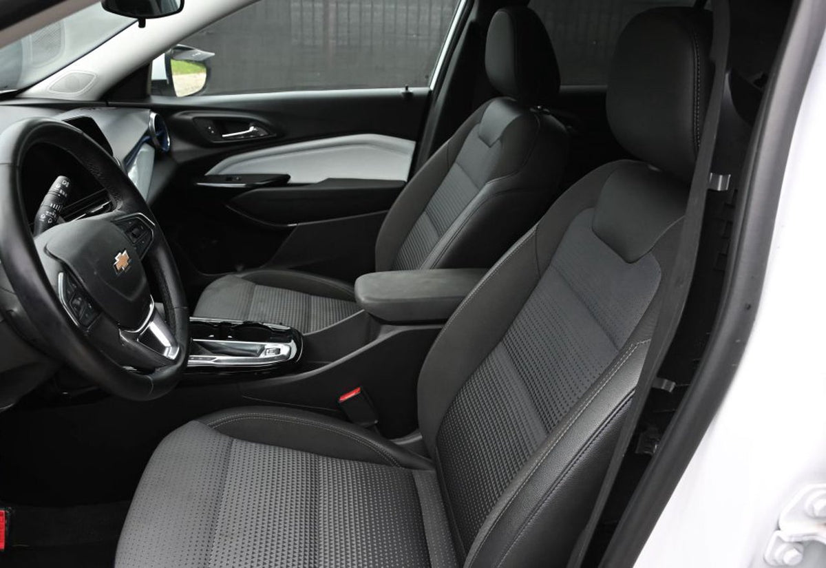 2025 Chevrolet Trax LT - KL77LHEP9SC119819 photo 30