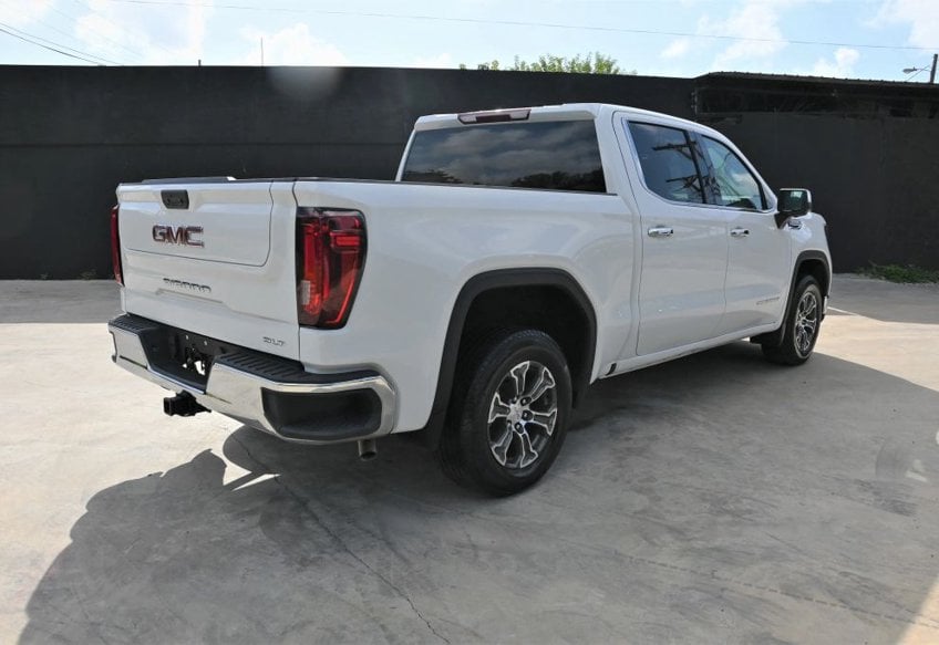 2025 GMC Sierra 1500 SLT - 1GTPHDED9SZ249079 photo 6