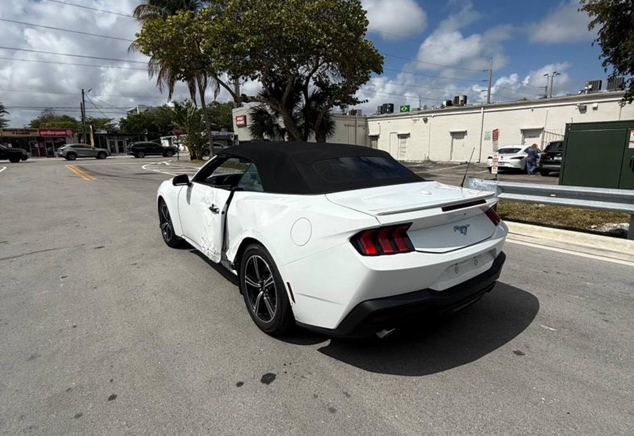 2024 Ford Mustang EcoBoost - 1FAGP8UHXR5129572 photo 16