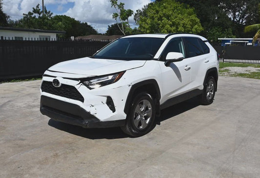 2024 Toyota RAV4 XLE - 2T3W1RFV8RW354064 photo 2
