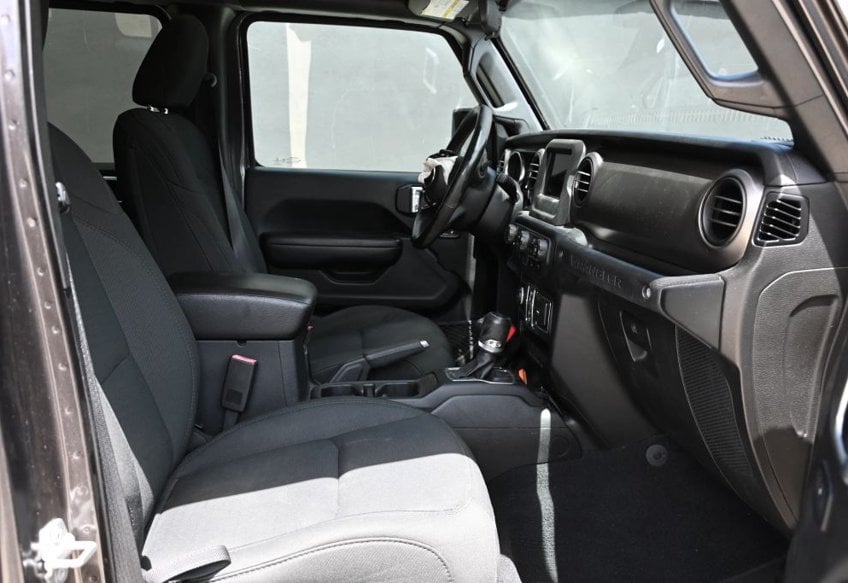 2019 Jeep Wrangler Unlimited Sport S - 1C4HJXDG6KW646546 photo 13
