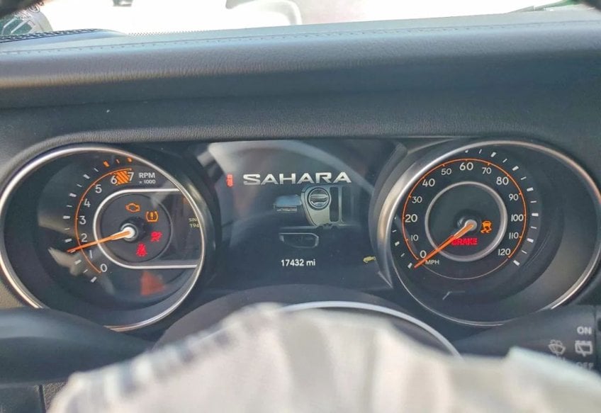 2023 Jeep Wrangler Sahara - 1C4HJXEG6PW571126 photo 7