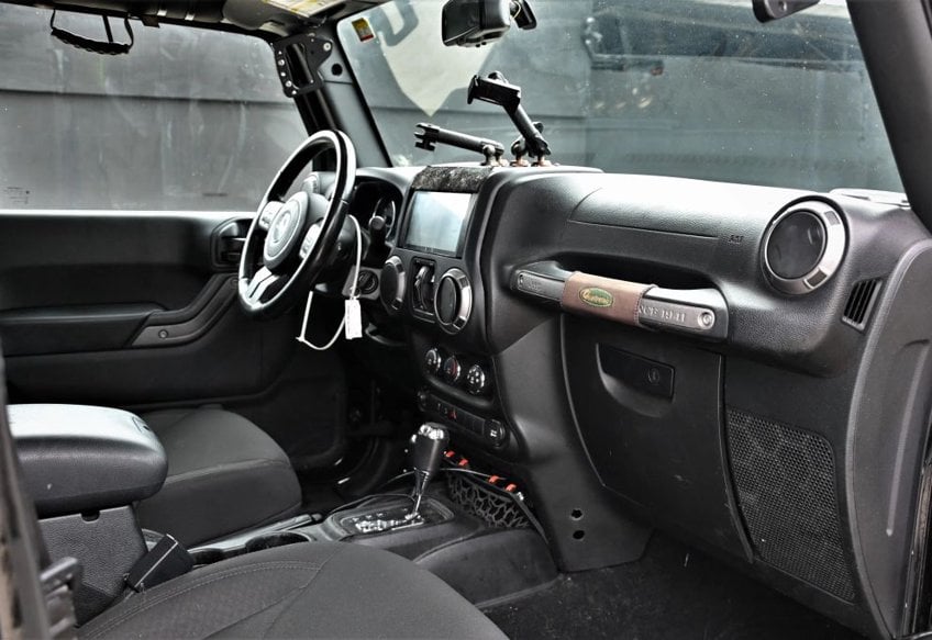 2017 Jeep Wrangler Unlimited Sport - 1C4BJWDG9HL639634 photo 16