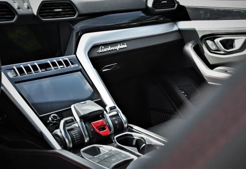 2019 Lamborghini Urus Sport Utility 4D - ZPBUA1ZL7KLA04560 photo 8