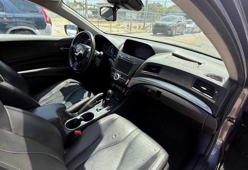 2022 Acura ILX w/Premium - 19UDE2F78NA000821 photo 11